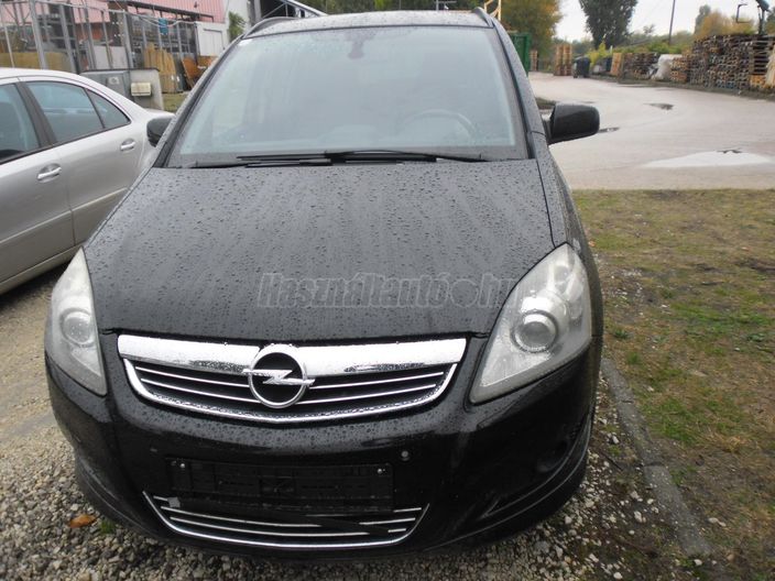 OPEL ZAFIRA B 2.2 Essentia