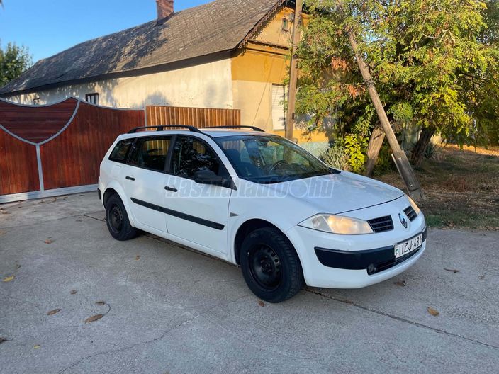 RENAULT MEGANE 1.4 16V Monaco
