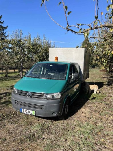 VOLKSWAGEN TRANSPORTER T5 TransVan 2.0 CR TDI