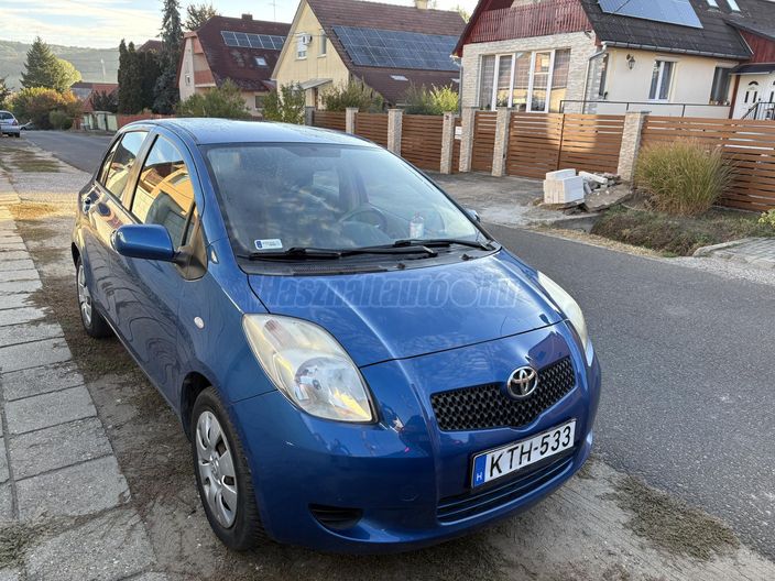 TOYOTA YARIS 1.3 Sol