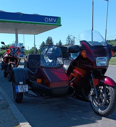 KAWASAKI GTR 1000
