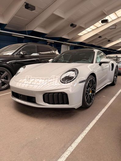 PORSCHE 911 Carrera Turbo S PDK
