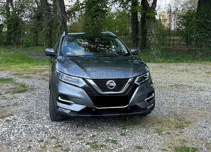 NISSAN QASHQAI 1.3 DIG-T N-Connecta