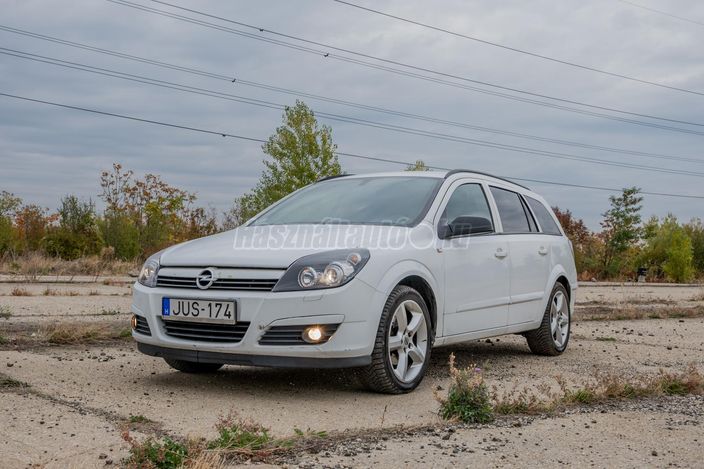 OPEL ASTRA H 1.6 Enjoy