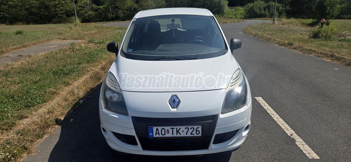 RENAULT SCENIC Grand Scénic 1.5 dCi Dynamique