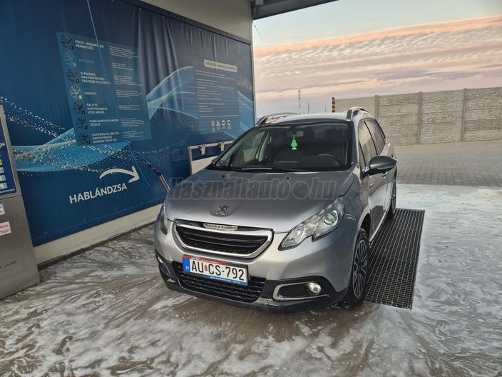 PEUGEOT 2008 1.2 VTi PureTech Access