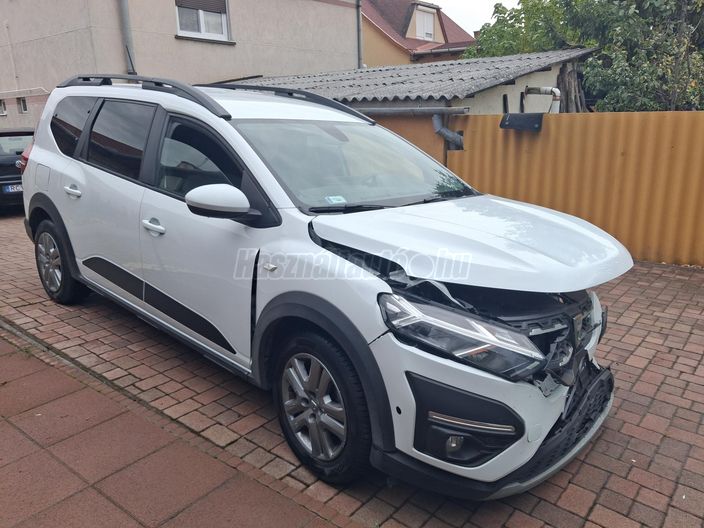 DACIA JOGGER 1.0 TCe Essential (7 személyes )