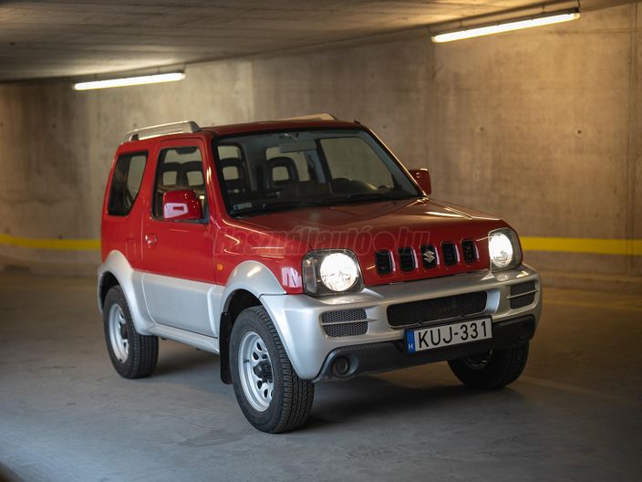 SUZUKI JIMNY 1.3 4WD AC CD 15''AW