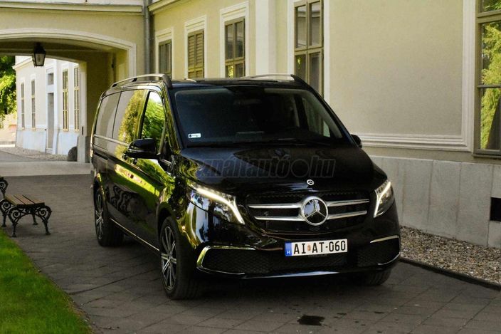 MERCEDES-BENZ V-OSZTÁLY V 300 BlueTec d Avantgarde E (Automata) 4x4 (8 személyes )