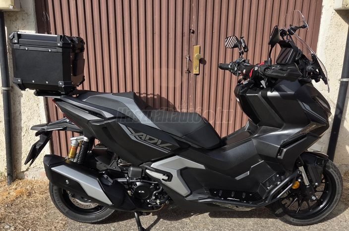 HONDA ADV 350