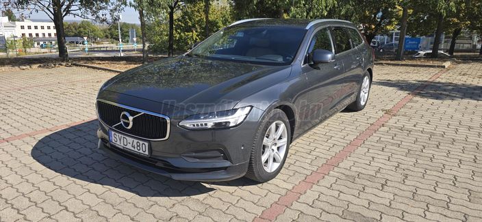 VOLVO V90 2.0 D [D3] Momentum Geartronic