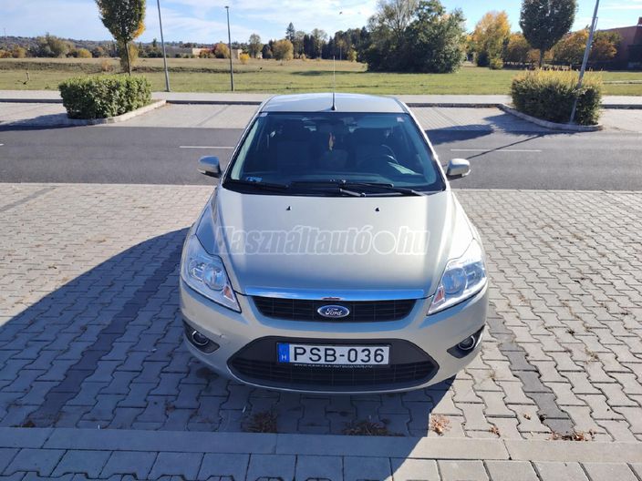 FORD FOCUS 1.6 Trend