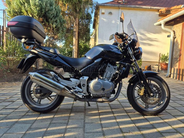 HONDA CBF 500