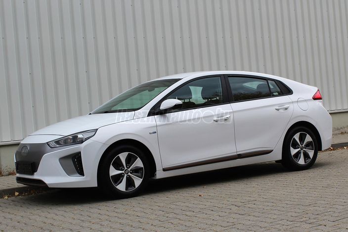 HYUNDAI IONIQ electric Premium (Automata)