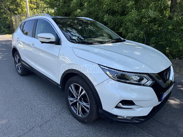 NISSAN QASHQAI 1.2 DIG-T Tekna