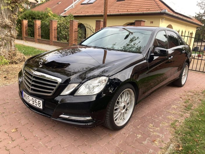 MERCEDES-BENZ E 200 CDI BlueEFF. Elegance 7G-TRONIC