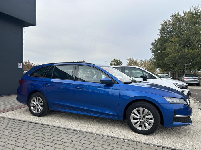 SKODA OCTAVIA Combi 1.5 TSI ACT Joy DSG