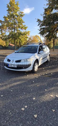 RENAULT MEGANE 1.4 Authentique Plus