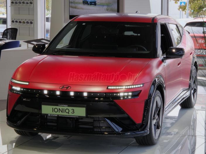 HYUNDAI IONIQ 3