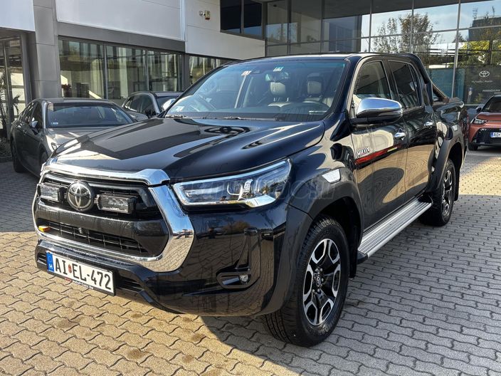 TOYOTA HILUX 2.8 D-4D 4x4 Double Executive (Automata)