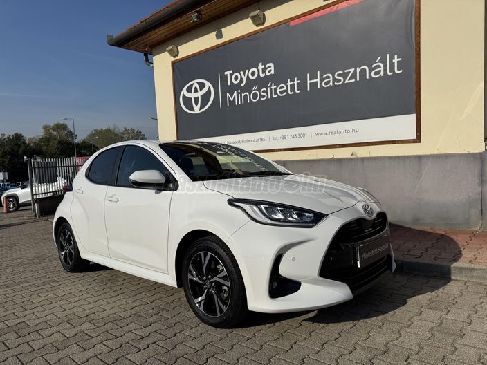 TOYOTA YARIS 1.5 Hybrid Style e-CVT