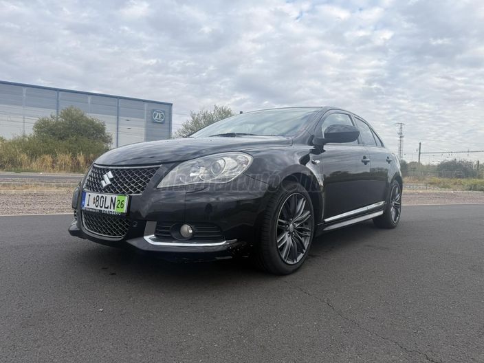 SUZUKI KIZASHI