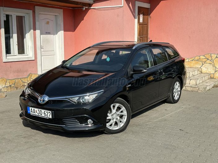 TOYOTA AURIS Touring Sports 1.8 HSD Executive (Automata)