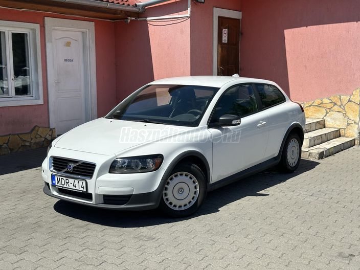 VOLVO C30 1.6 D Summum