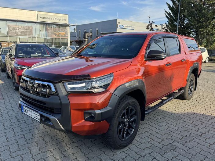 TOYOTA HILUX 2.8 D-4D 4x4 Double Invincible (Automata)