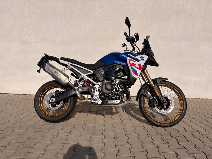 BMW F 900 GS