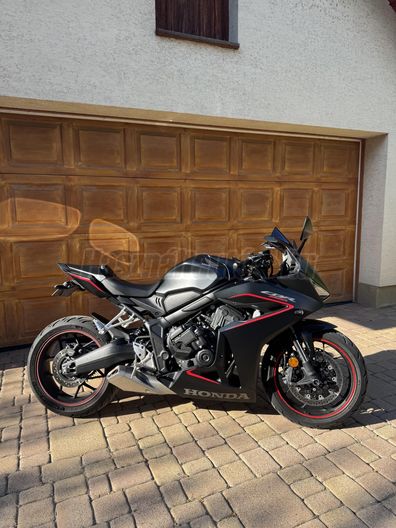 HONDA CBR 650 R