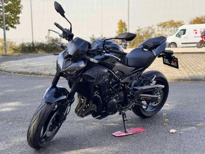 KAWASAKI Z 900