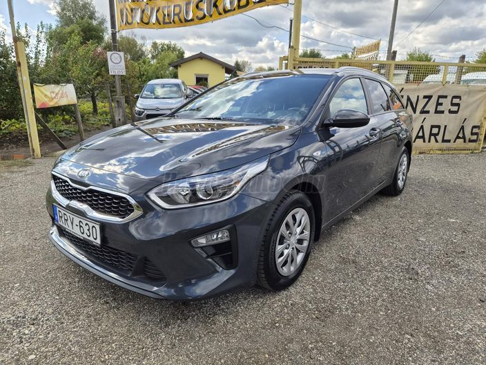 KIA CEE'D SW 1.4 CVVT Silver