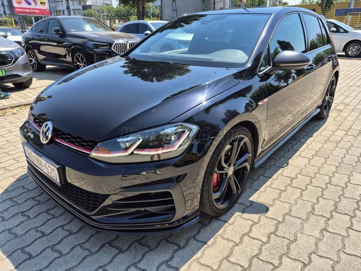VOLKSWAGEN GOLF VII 2.0 TSI GTI DSG