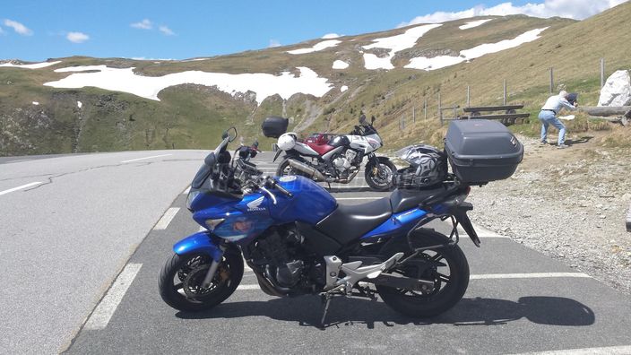 HONDA CBF 600