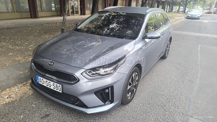 KIA CEE'D Ceed SW 1.6 GDI PHEV Silver DCT