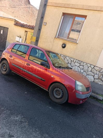 RENAULT CLIO 1.5 dCi Dynamique