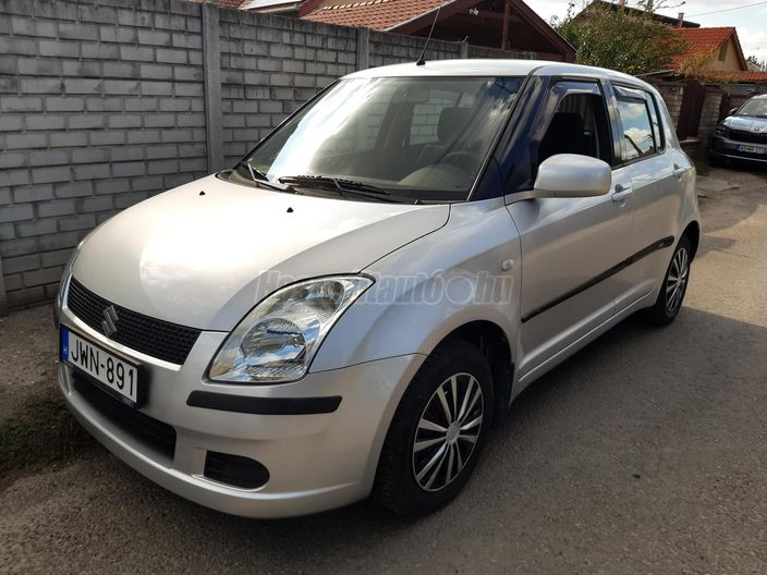 SUZUKI SWIFT 1.3 GLX CD