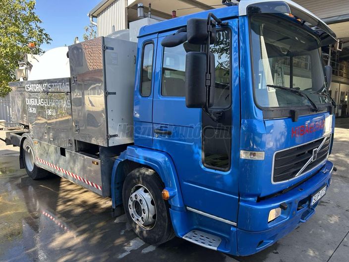 VOLVO FL 6