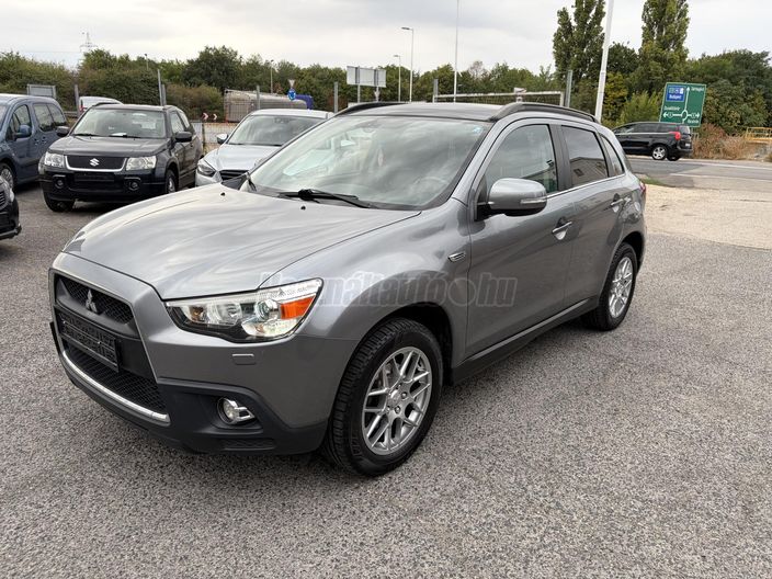 MITSUBISHI ASX 1.8 DI-D Instyle Navi 4WD
