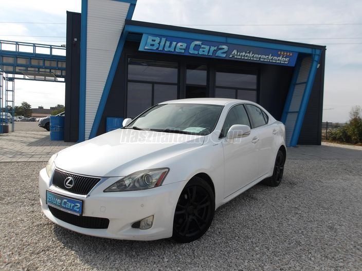 LEXUS IS 220d F-Sport