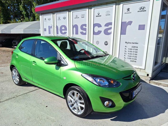 MAZDA 2 TAKUMI II. 1.3i (1 ÉV GARANCIA)