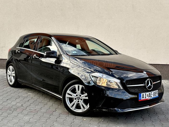 MERCEDES-BENZ A 180 d Style