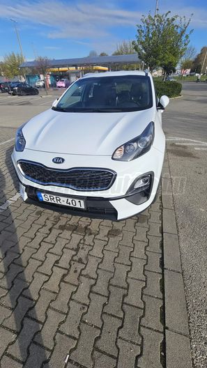 KIA SPORTAGE 1.6 CRDI HP Silver
