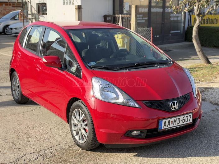 HONDA JAZZ 1.4 Executive