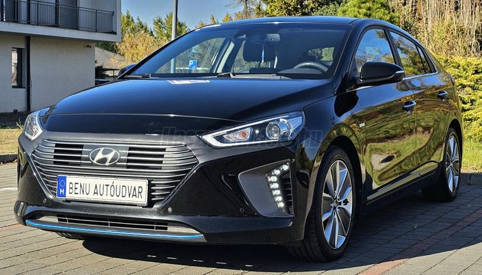 HYUNDAI IONIQ hybrid 1.6 GDi Premium 6DCT