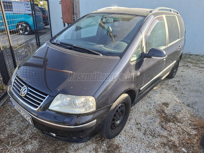 VOLKSWAGEN SHARAN