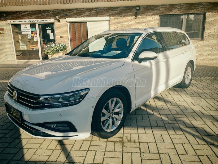 VOLKSWAGEN PASSAT VIII Variant 2.0 TDI SCR Business DSG
