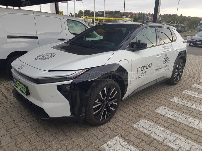 TOYOTA BZ4X Executive VIP AWD