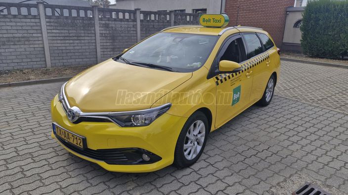 TOYOTA AURIS Touring Sports 1.8 HSD Active MY17 Trend (Automata)